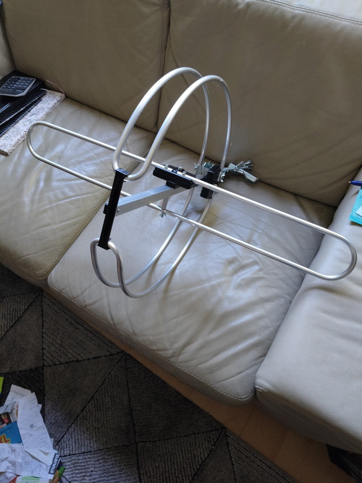 FM en DAB+ antenne, Ophalen, Antenne