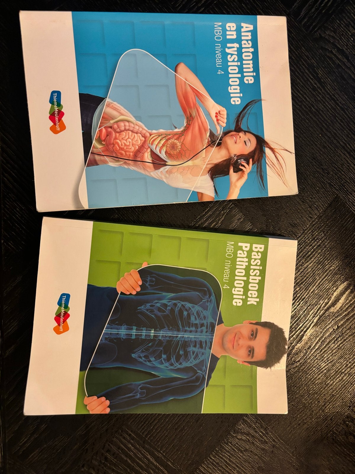 Anatomie en fysiologie & Basisboek Pathologie MBO niveau 4, Boeken, Ophalen, Zo goed als nieuw, Overige niveaus