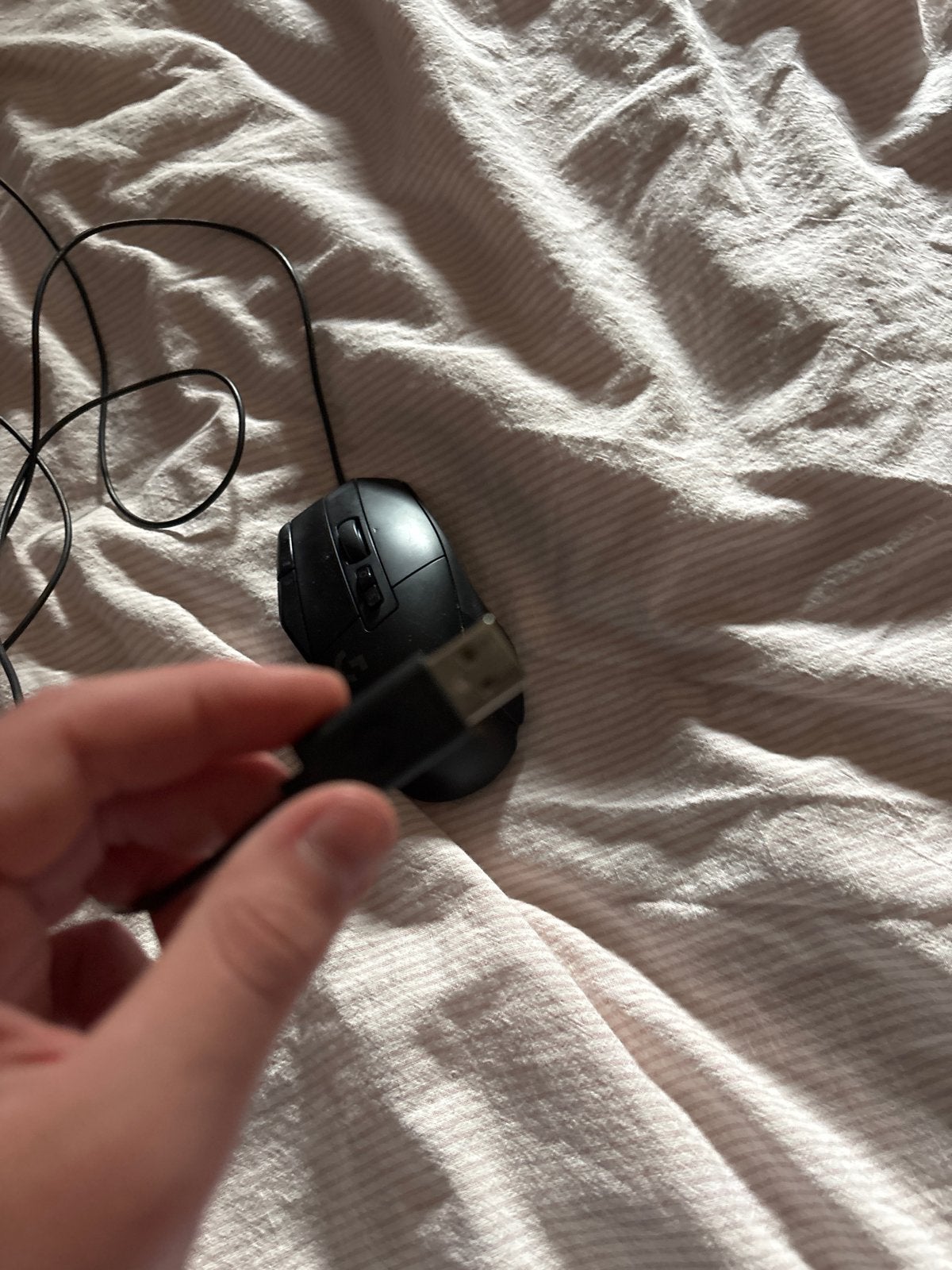 Logitech G502 X Bedrade Gaming Muis - Zo goed als nieuw, Rechtshandig, Muis, Ergonomisch, Ophalen of Verzenden