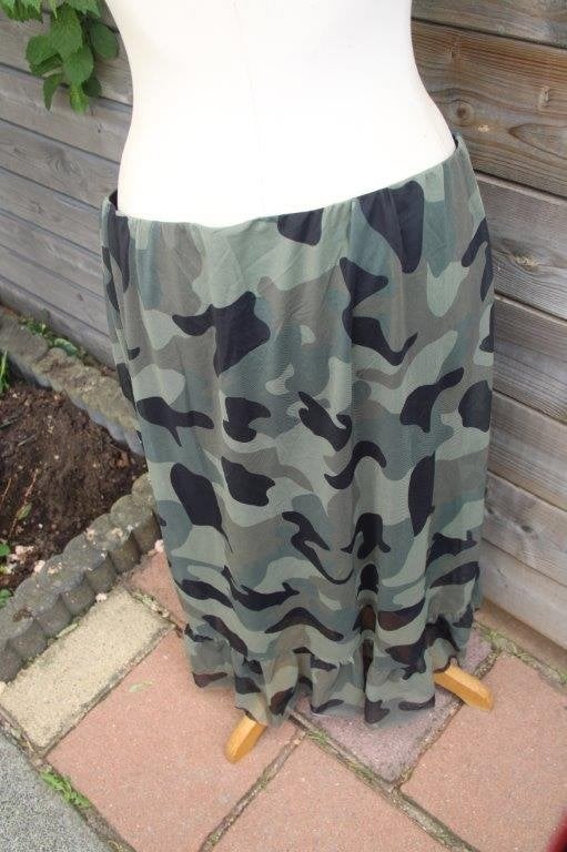 Rok camouflage Zizzi mt M (46/48) Vaste prijs, Kleding | Dames, Zizzi, Maat 46/48 (XL) of groter, Ophalen of Verzenden, Zo goed als nieuw
