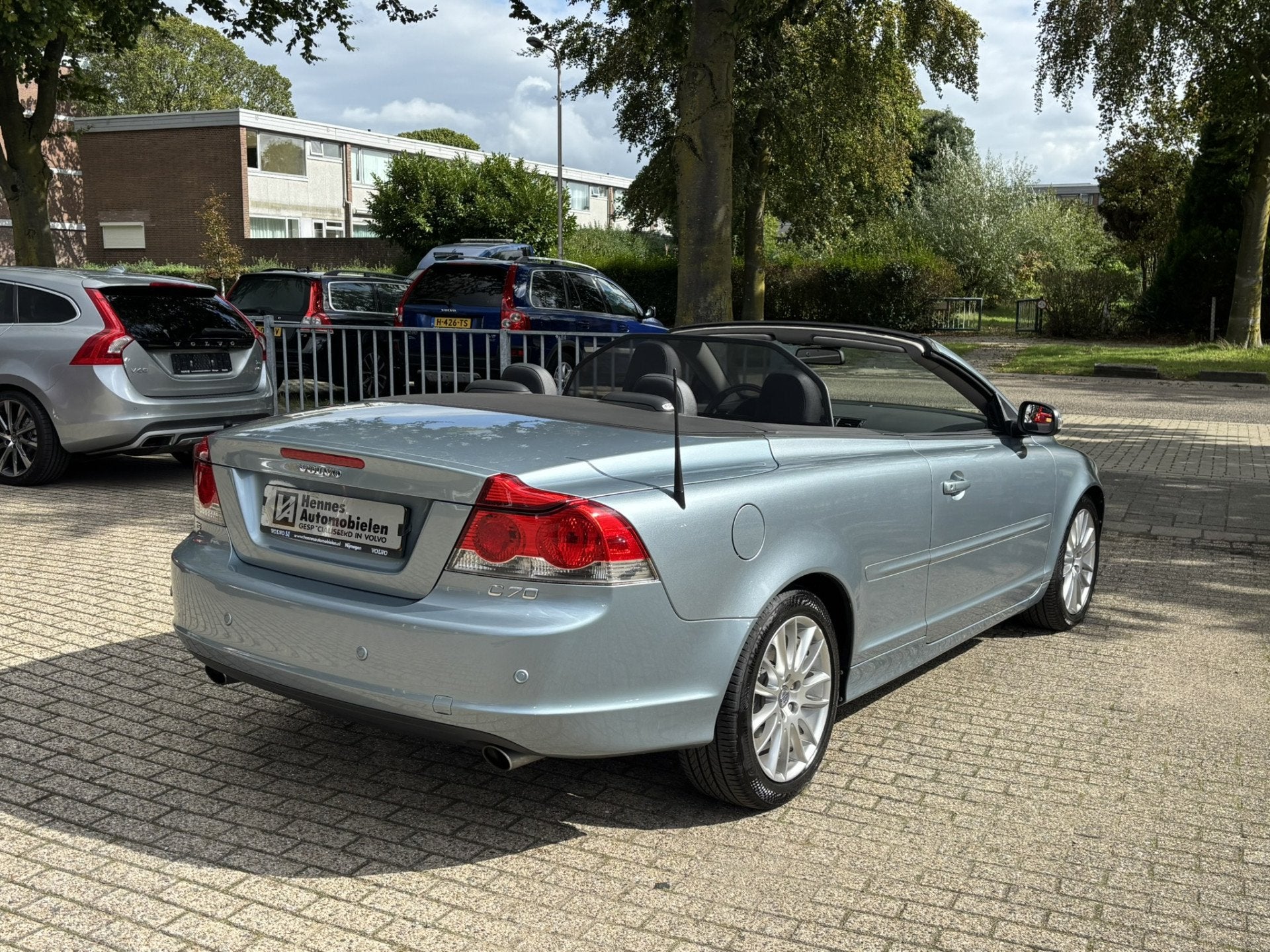Volvo C70 Convertible 2.5 T5 230pk Summum Xenon (bj 2008), Auto's, C70, Gebruikt, Zwart, Cabriolet