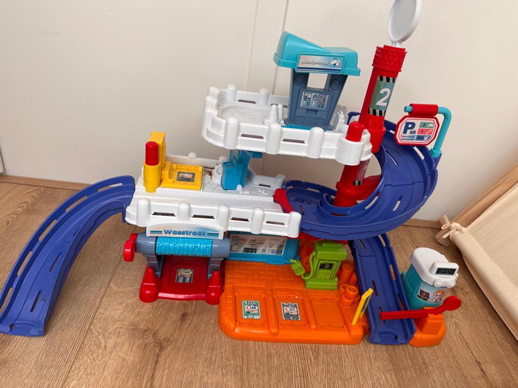 Gratis op te halen! Speel Garage en Speeltafel, Ophalen, Gebruikt, Jongen of Meisje