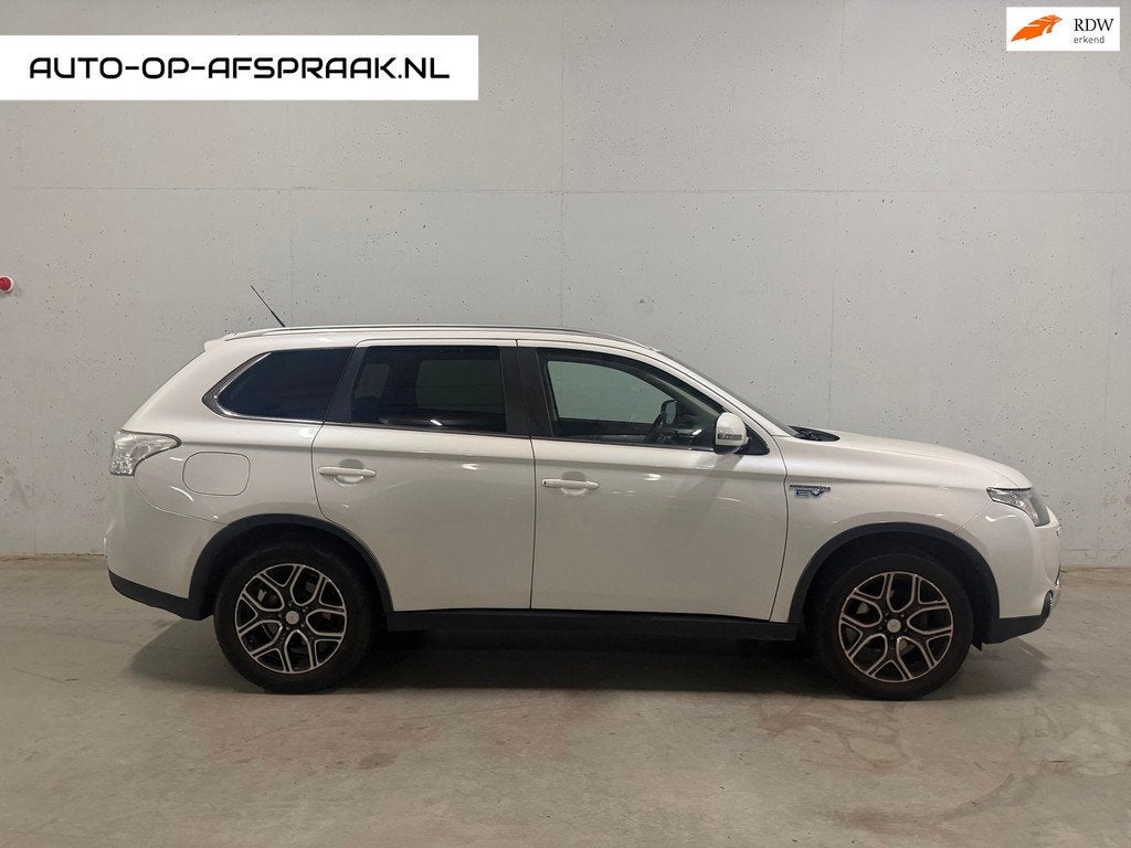 Mitsubishi Outlander 2.0 PHEV Executive Edition X-Line Navi, Auto's, Mitsubishi, Bedrijf, Te koop, Outlander, 4x4, ABS, Achteruitrijcamera