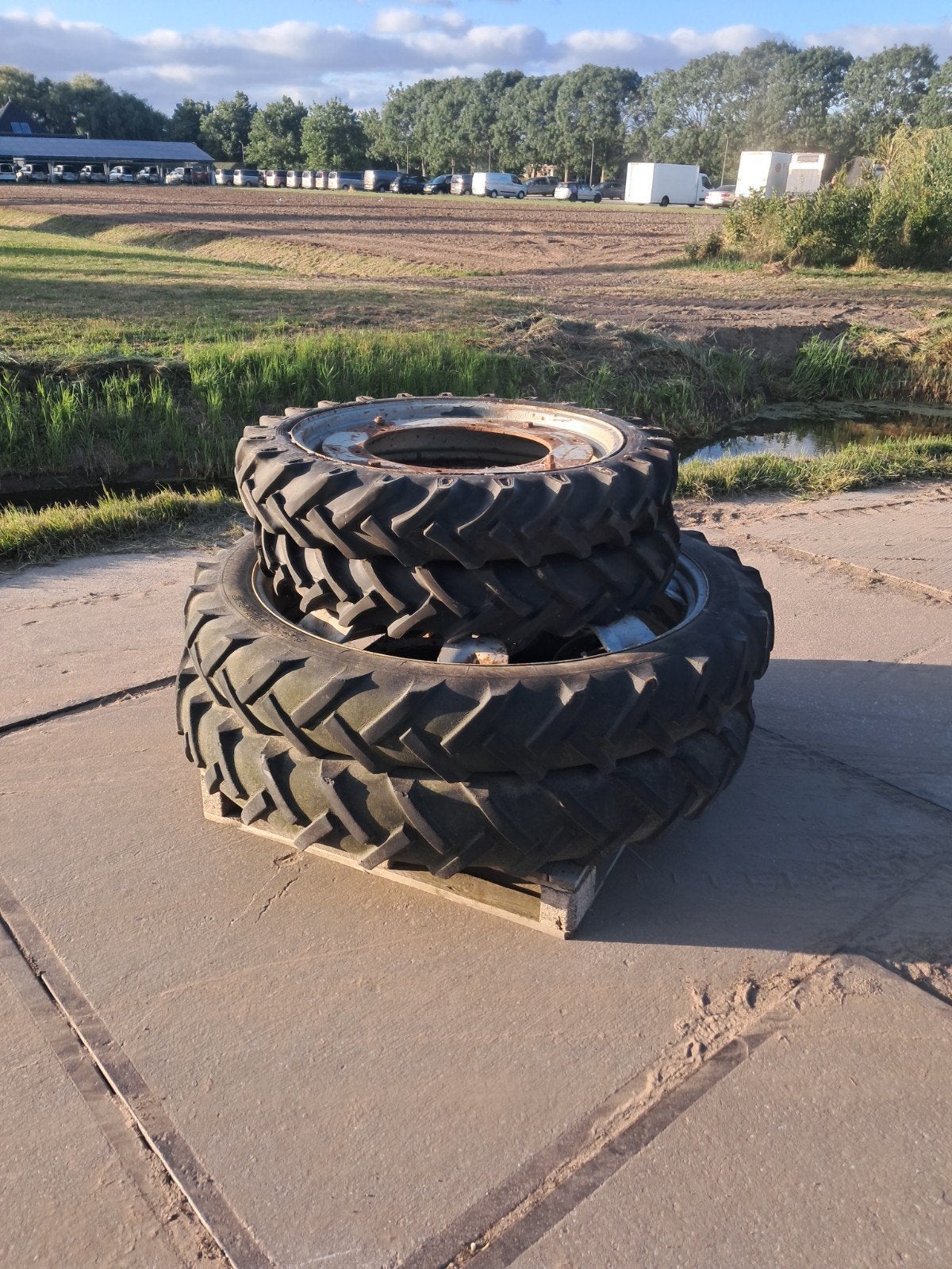 Tractorbanden met velgen en gewichten - Michelin Bibagrip, Ophalen, Gebruikt