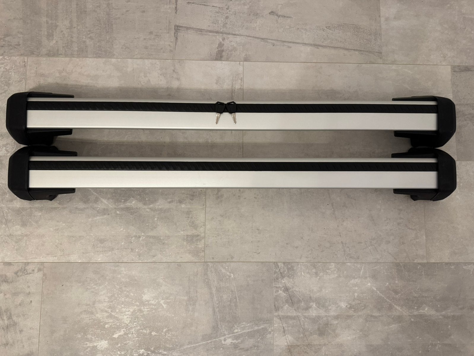 Originele Volvo XC60 II dakdragers Lastdragers 2018 - 2027, Ophalen of Verzenden, Gebruikt