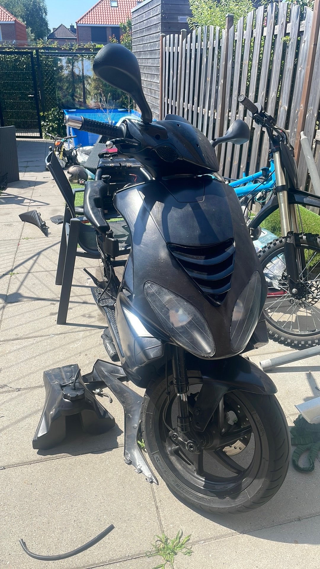Piaggio nrg frame met kappen plug&play Op brom plaat, Ophalen, Zo goed als nieuw, Overige modellen