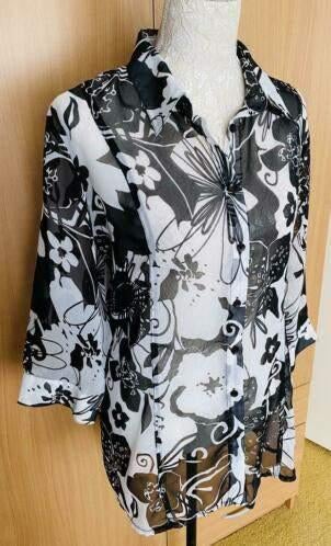 Gina Laura blouse maat 44/46 [DM], Kleding | Dames, Ophalen of Verzenden, Zo goed als nieuw, Maat 42/44 (L), Overige kleuren