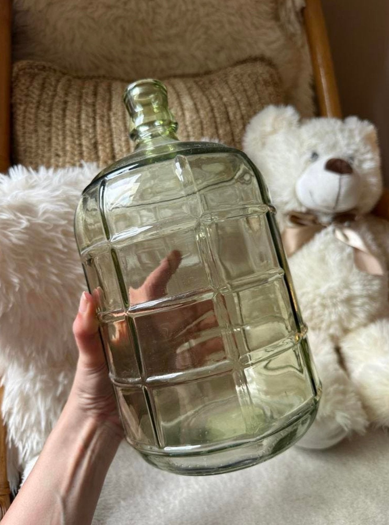 Groene vaas Creative Co-Op Glass Vintage Reproduction Bottle, Huis en Inrichting, Woonaccessoires | Vazen, Ophalen, Zo goed als nieuw