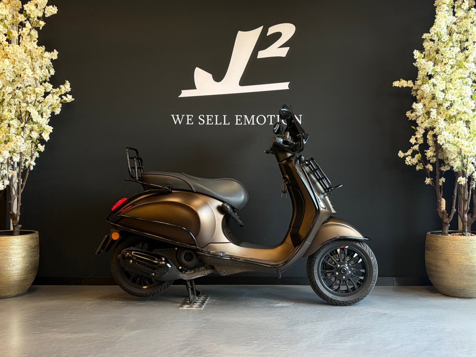 Vespa Sprint | Marakkech Bruin | Snor | 2021 | 6989 km, Fietsen en Brommers, Brommers | Puch, Overige modellen, ., Ophalen of Verzenden
