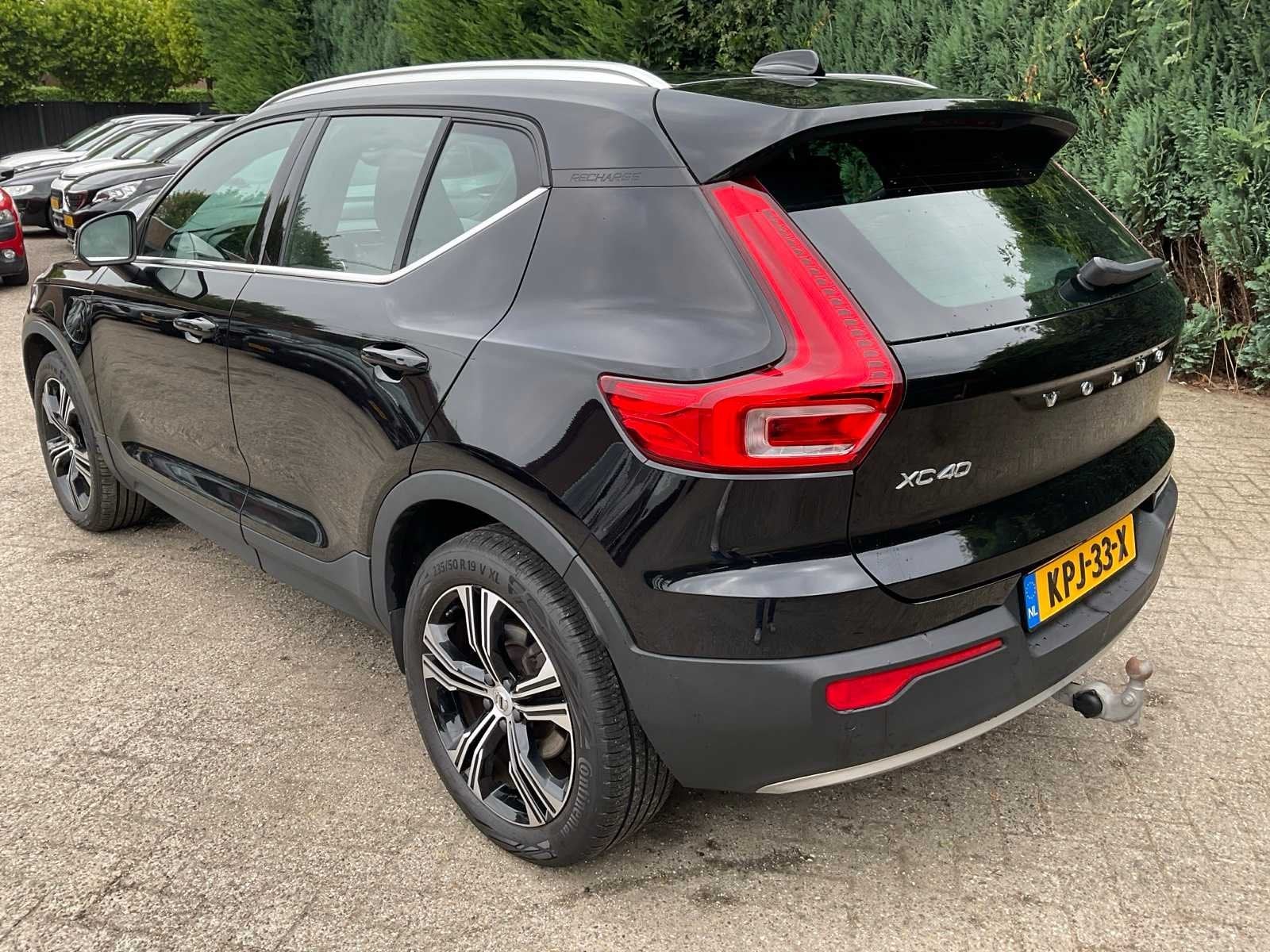 2022 Volvo XC40 1.5 T4 Plug-in Hybrid Ultimate Bright Person, Gebruikt, Euro 6, Hybride Elektrisch/Benzine, Te koop