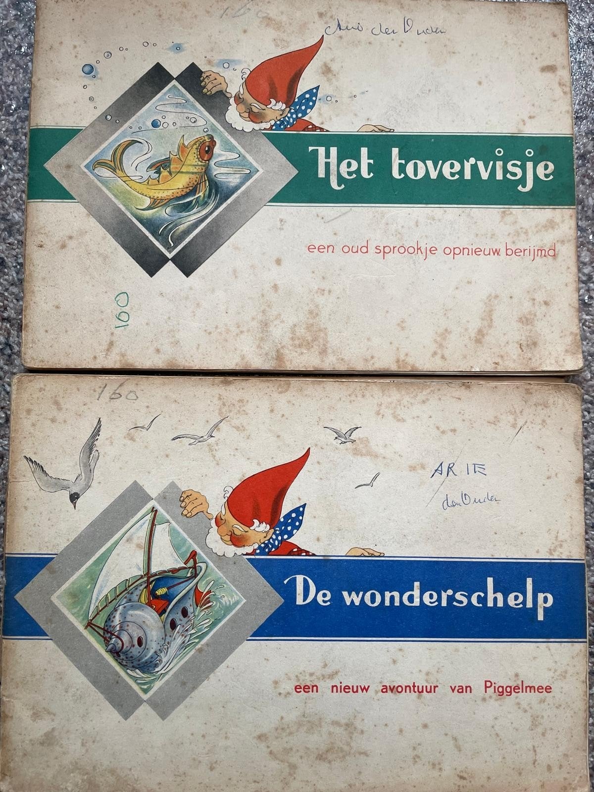 2 boekjes Piggelmee, Ophalen of Verzenden, Gelezen