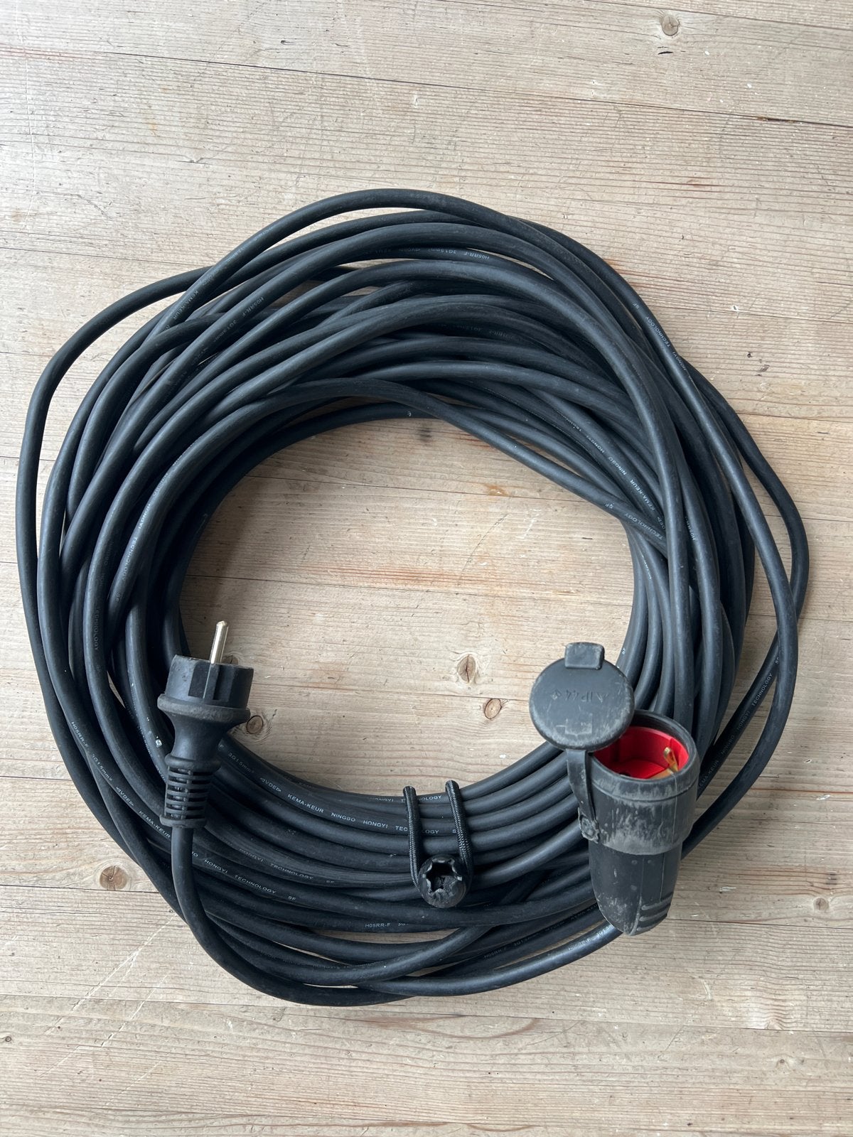 Verlengsnoer 28 meter - H05RR-F 3G1.5mm² KEMA-KEUR, Ophalen of Verzenden, Gebruikt, Overige merken, Kabel of Snoer