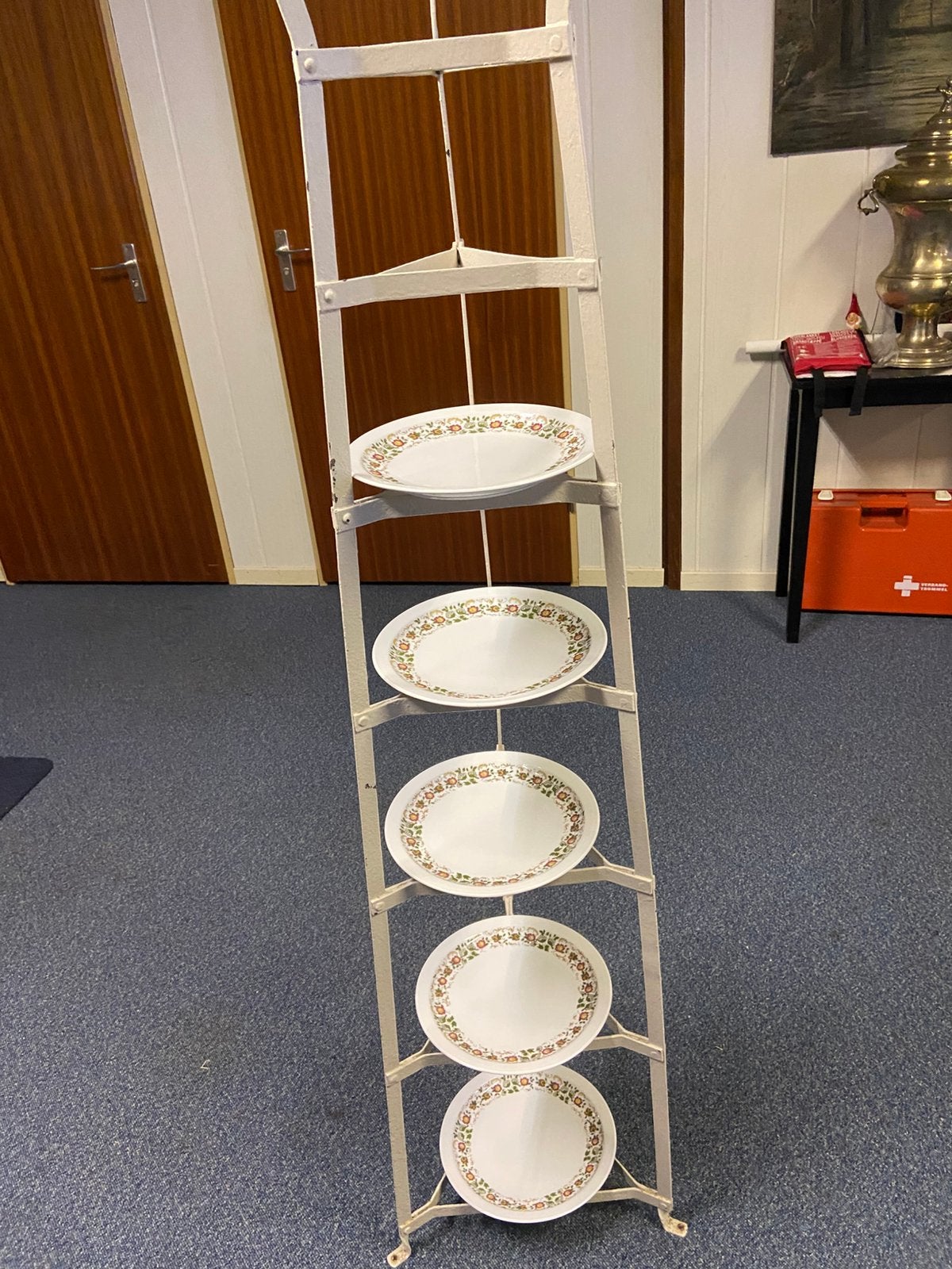 Vintage 7 laags taartstandaard of bordenrek, Ophalen, Zo goed als nieuw, Taartplateau