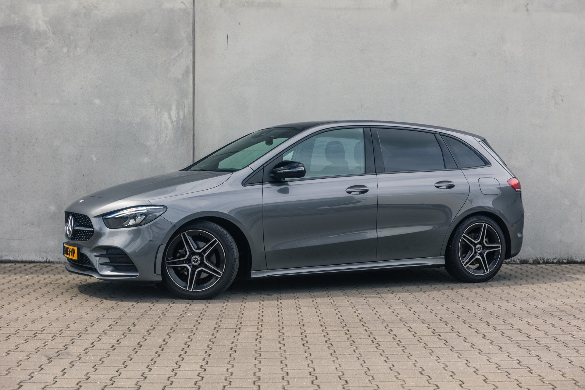 Mercedes-Benz B-klasse 200 Business Solution AMG | NL Auto |, Auto's, Mercedes-Benz, Gebruikt, 4 cilinders, 163 pk, Origineel Nederlands
