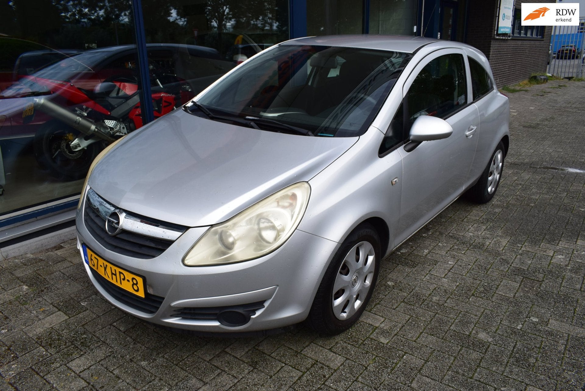 Opel Corsa 1.2-16V Enjoy, Voorwielaandrijving, 1229 cc, Bedrijf, Handgeschakeld