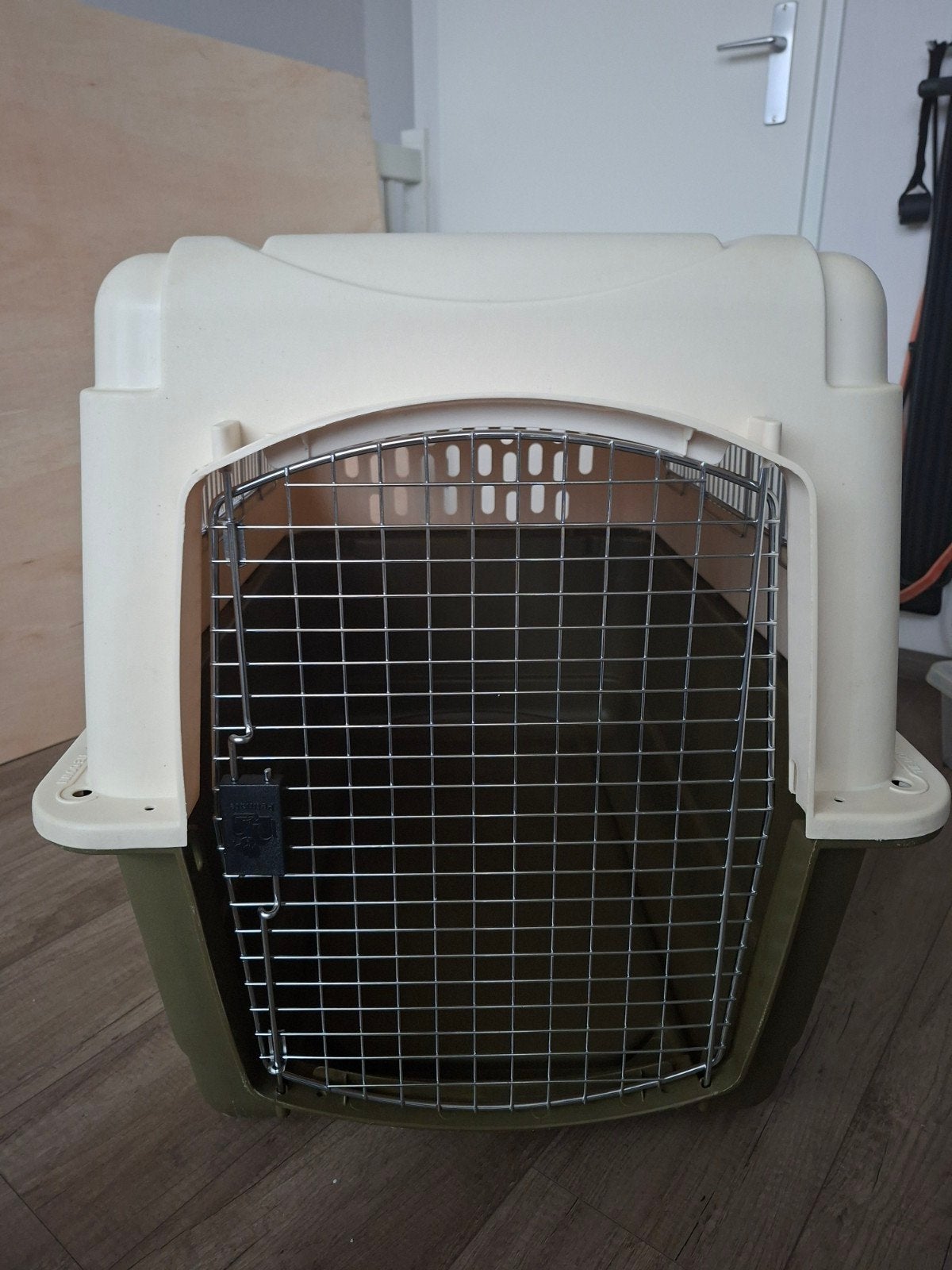 Petmate/ Varikennel Ultra, Ophalen, Zo goed als nieuw