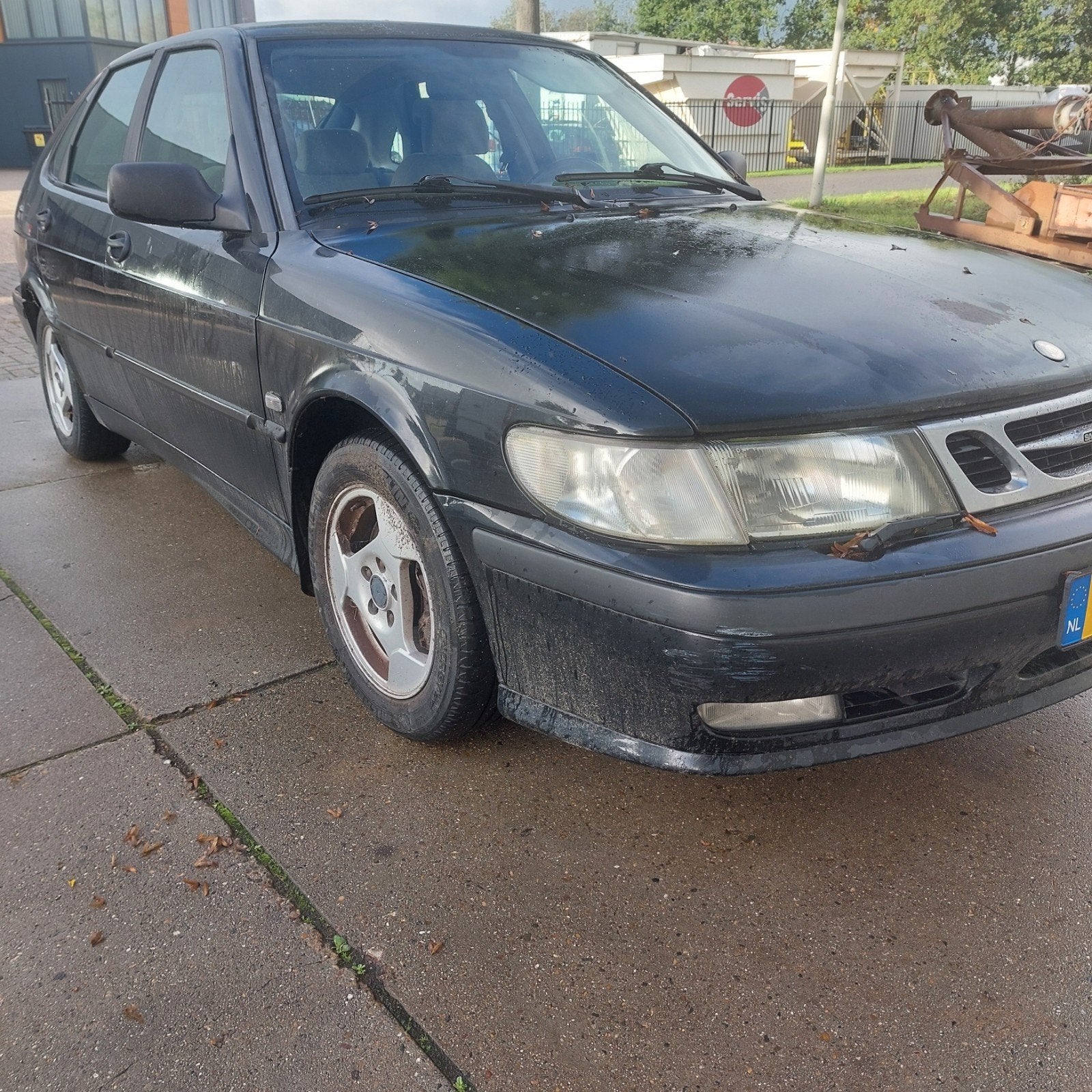 Saab 9-3 2.0 T    1999  Zwart, Auto's, Voorwielaandrijving, Beige, 4 cilinders, Zwart