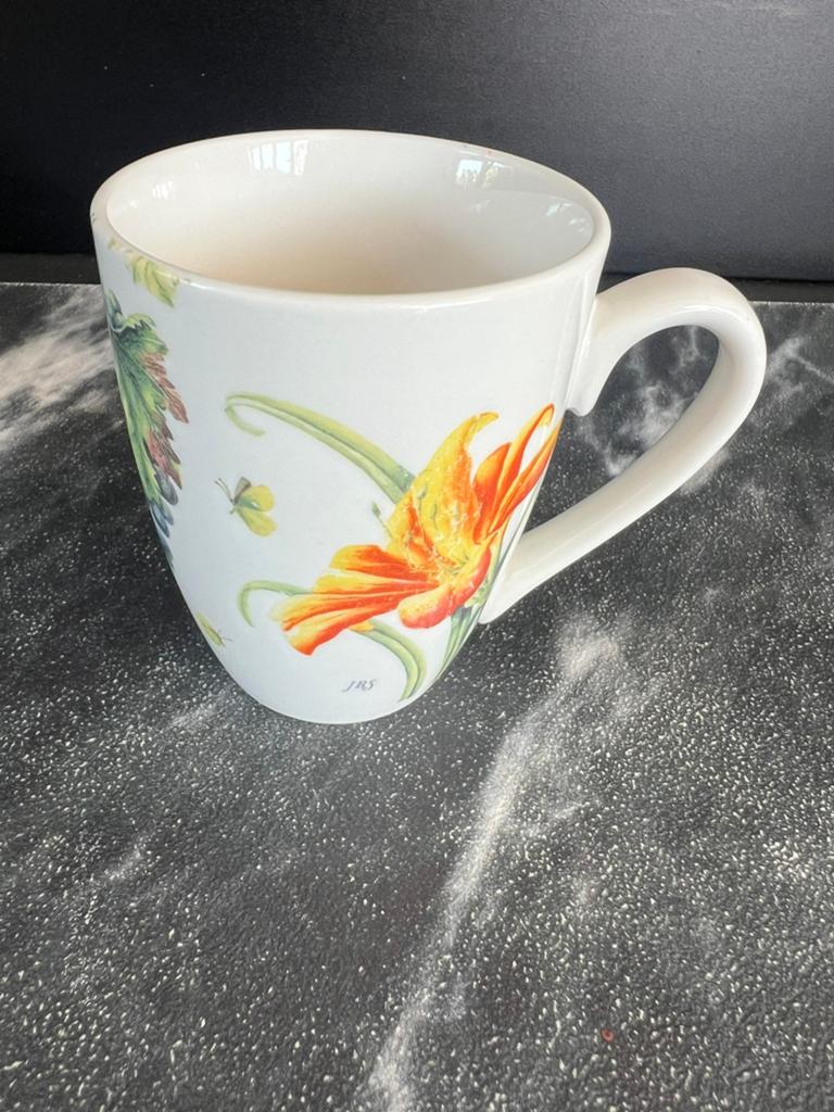 Janneke Brinkman mok seasons, Huis en Inrichting, Keuken | Servies, Ophalen of Verzenden, Zo goed als nieuw, Overige stijlen, Kop(pen) en/of Schotel(s)