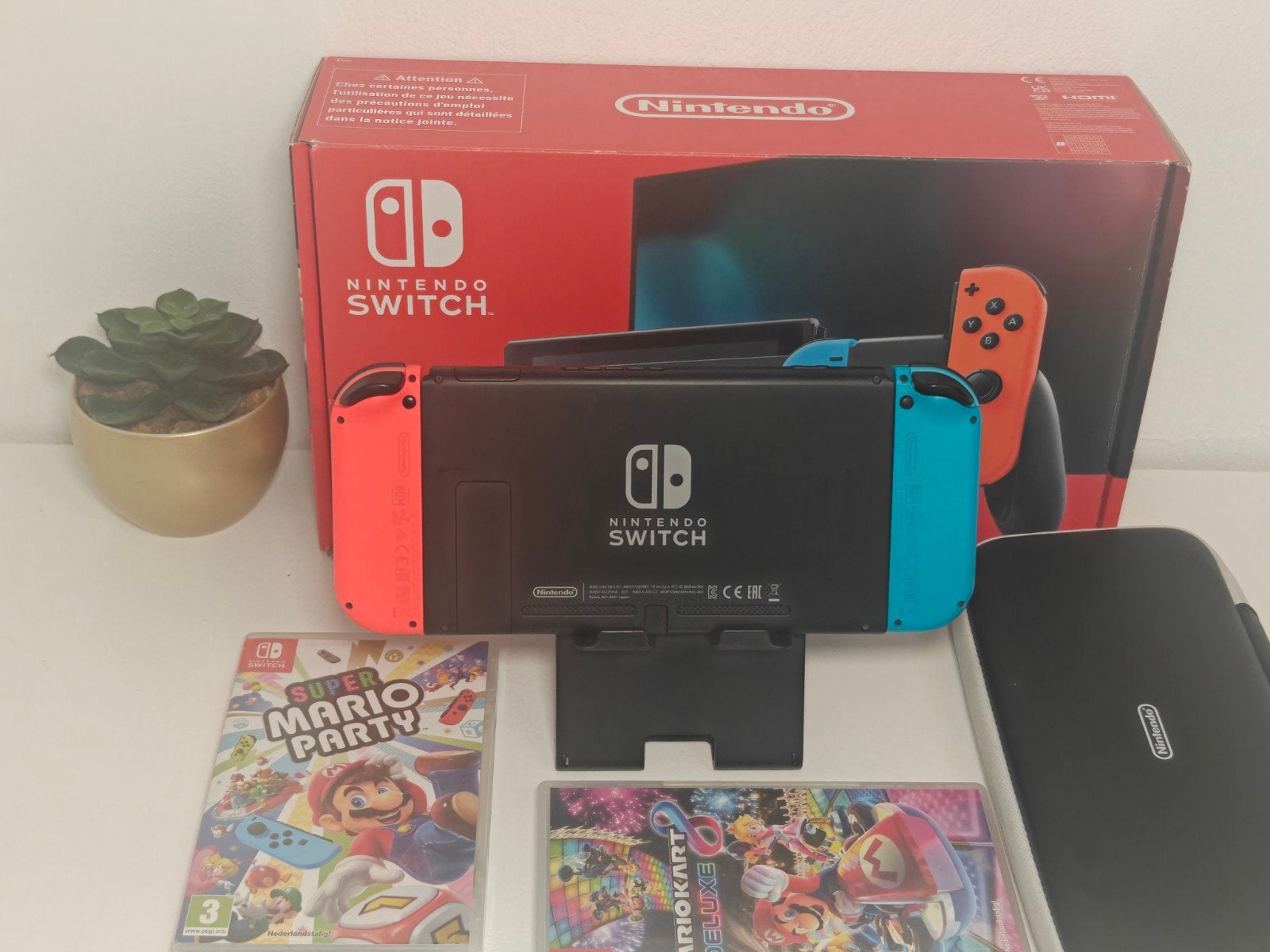 Nintendo Switch V2 met Mario Kart 8 en Mario Party, Racen en Vliegen, 5612GA, Ophalen of Verzenden, NVT