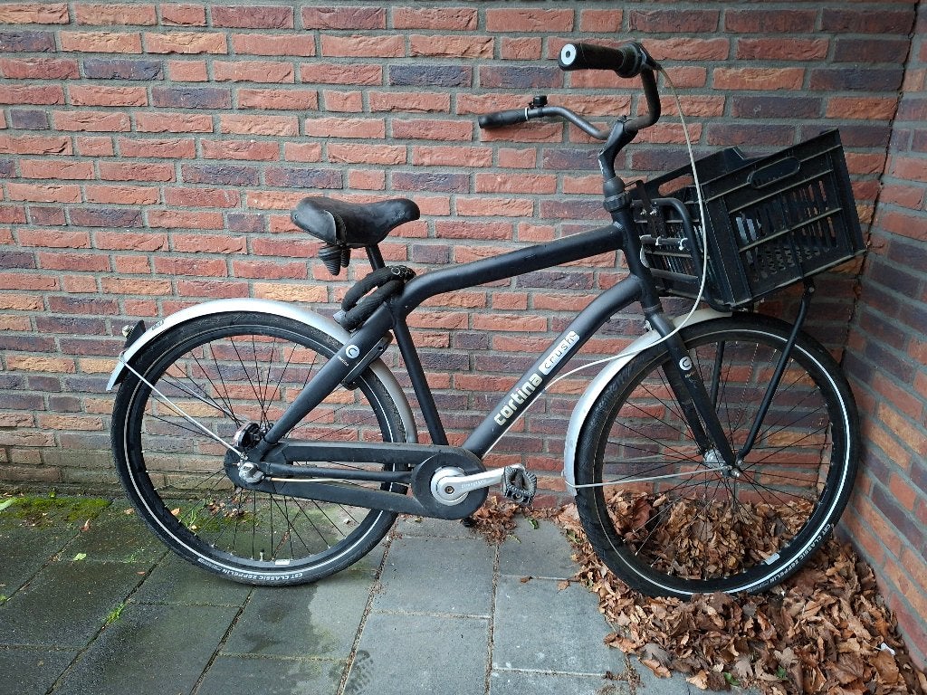 Zwarte Cortina Crush heren fiets, Terugtraprem, Gebruikt, Versnellingen, Ophalen