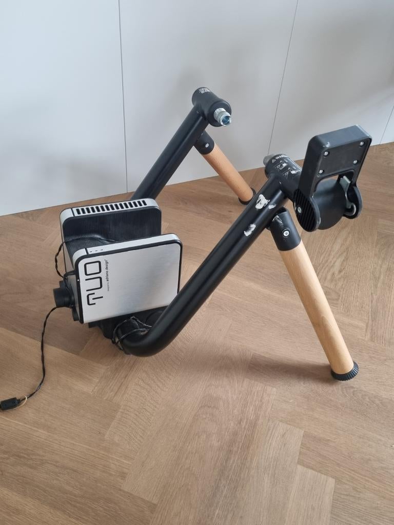 IN PRIJS VERLAAGD Elite Tuo fietstrainer, Sport en Fitness, Wielrennen, Ophalen of Verzenden, Overige typen