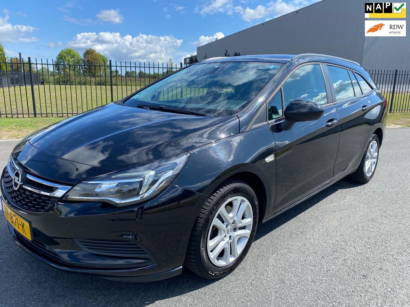 Opel Astra Sports Tourer 1.0 Online Edition|Airco|Bj 2017|Cr, Voorwielaandrijving, Gebruikt, 1178 kg, 620 kg