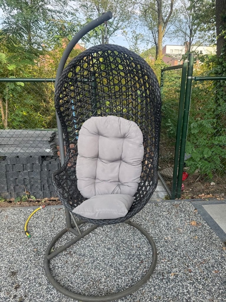 Comfortabele hangstoel met kussen, Tuin en Terras, Ophalen, Gebruikt, Wicker
