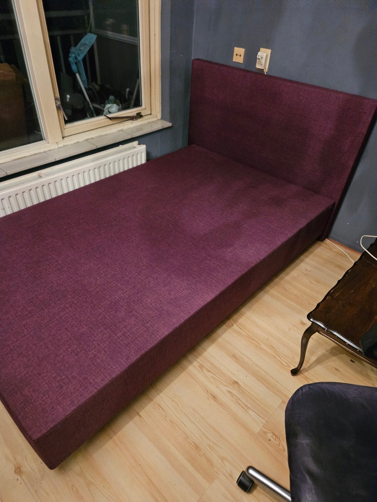 bed 200- 120, Ophalen, Zo goed als nieuw, Twijfelaar, 120 cm
