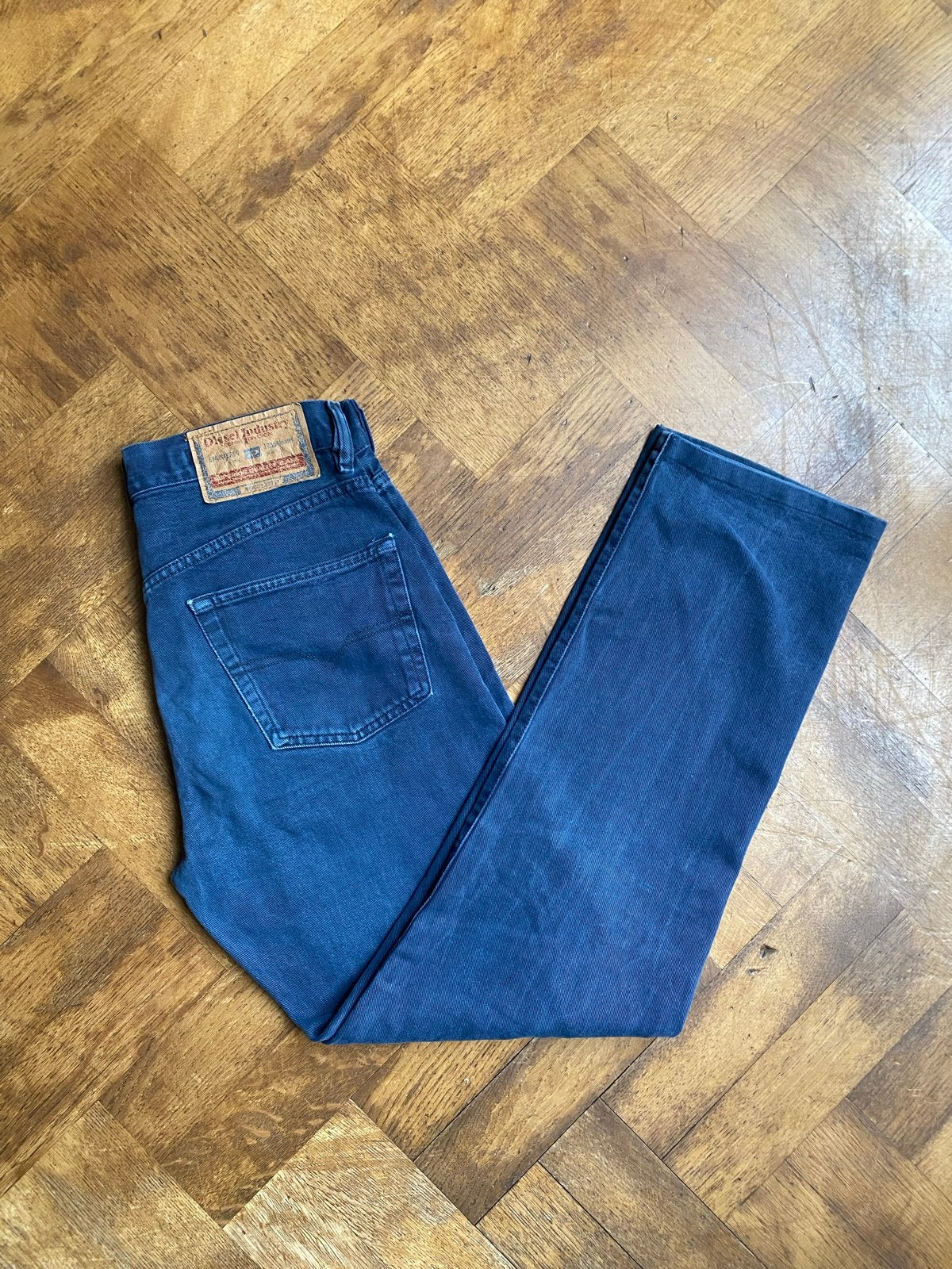 Diesel Industry Jeans - Maat W30 - Blauw, Kleding | Heren, Spijkerbroeken en Jeans, Ophalen of Verzenden, Gedragen, Blauw, W32 (confectie 46) of kleiner