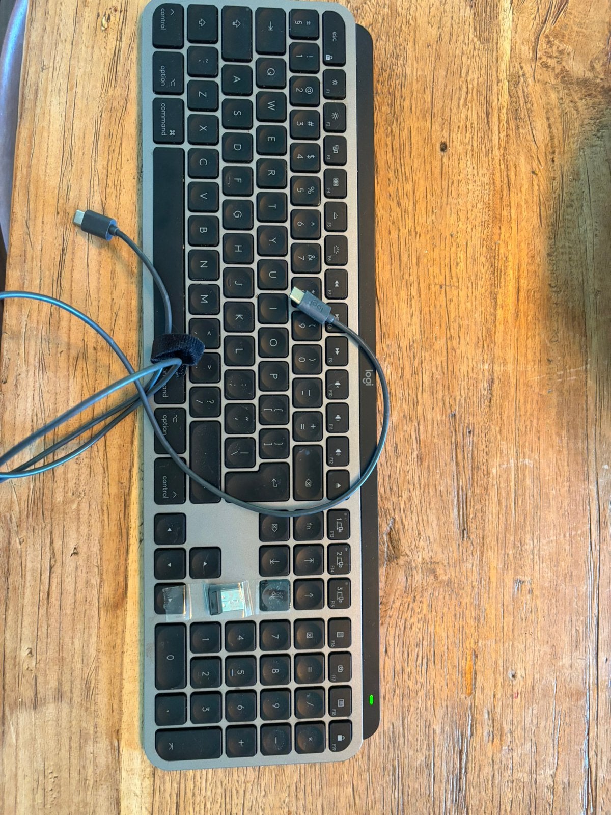 Logitech MX Keys for Mac, Computers en Software, Ophalen, Zo goed als nieuw