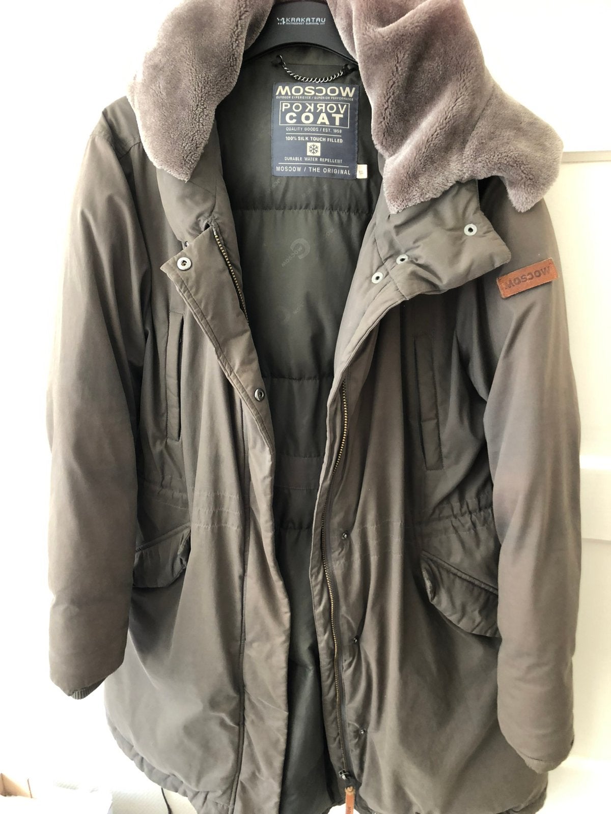 Te koop: winterjas, Moscow, groen, maat M, Ophalen of Verzenden, Zo goed als nieuw, Maat 38/40 (M), Groen