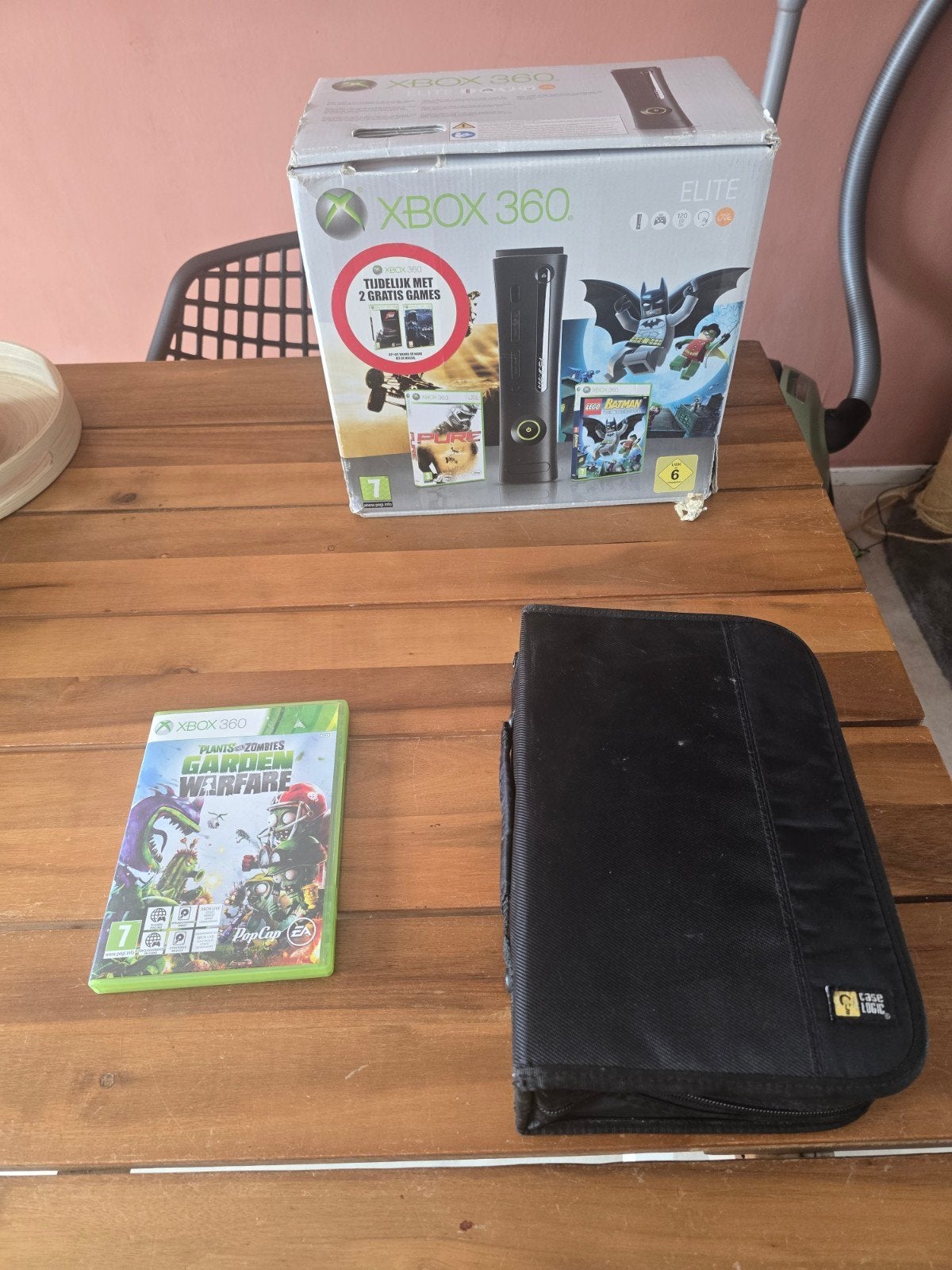 Xbox 360 Elite in doos, Spelcomputers en Games, Games | Xbox 360, 1 speler, Ophalen of Verzenden, Gebruikt, Vanaf 18 jaar
