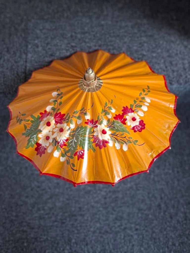 Nieuwe Oosterse Decoratie Parasol - Geel met Bloemen, Nieuw, Ophalen of Verzenden, Oosters, Papier/karton