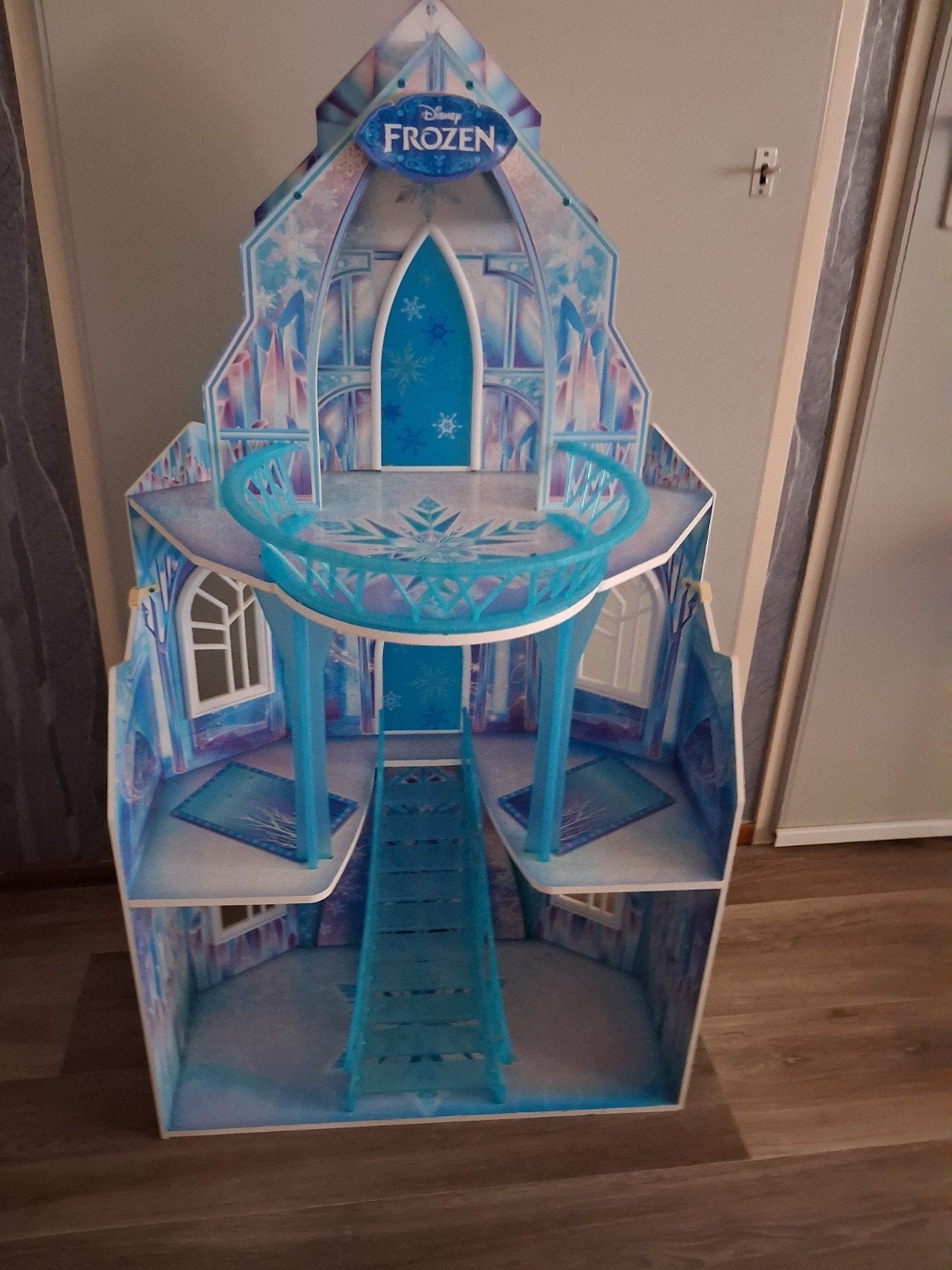 Frozen Kasteel Poppenhuis - Nette Staat (H116 L61 D28 CM), Ophalen, Gebruikt, Poppenhuis