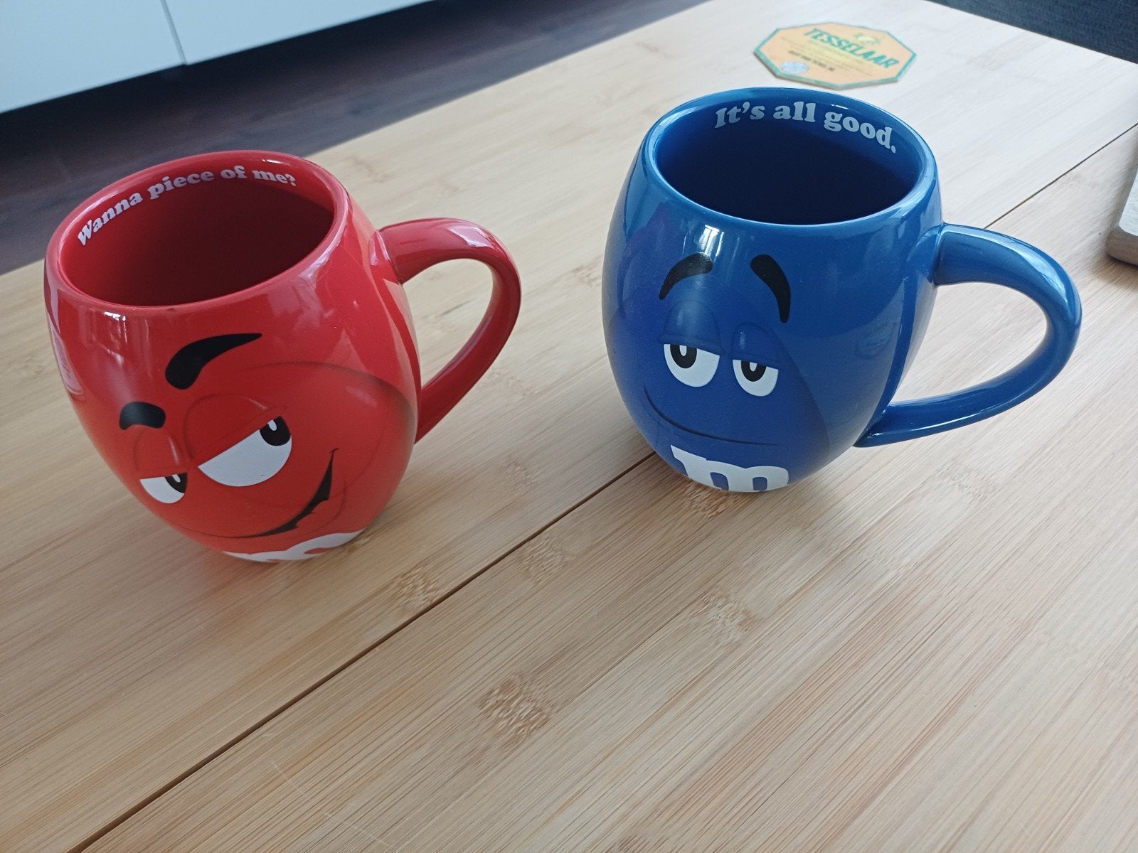 m&m mokken., Ophalen, Zo goed als nieuw, Overige stijlen, Kop(pen) en/of Schotel(s)