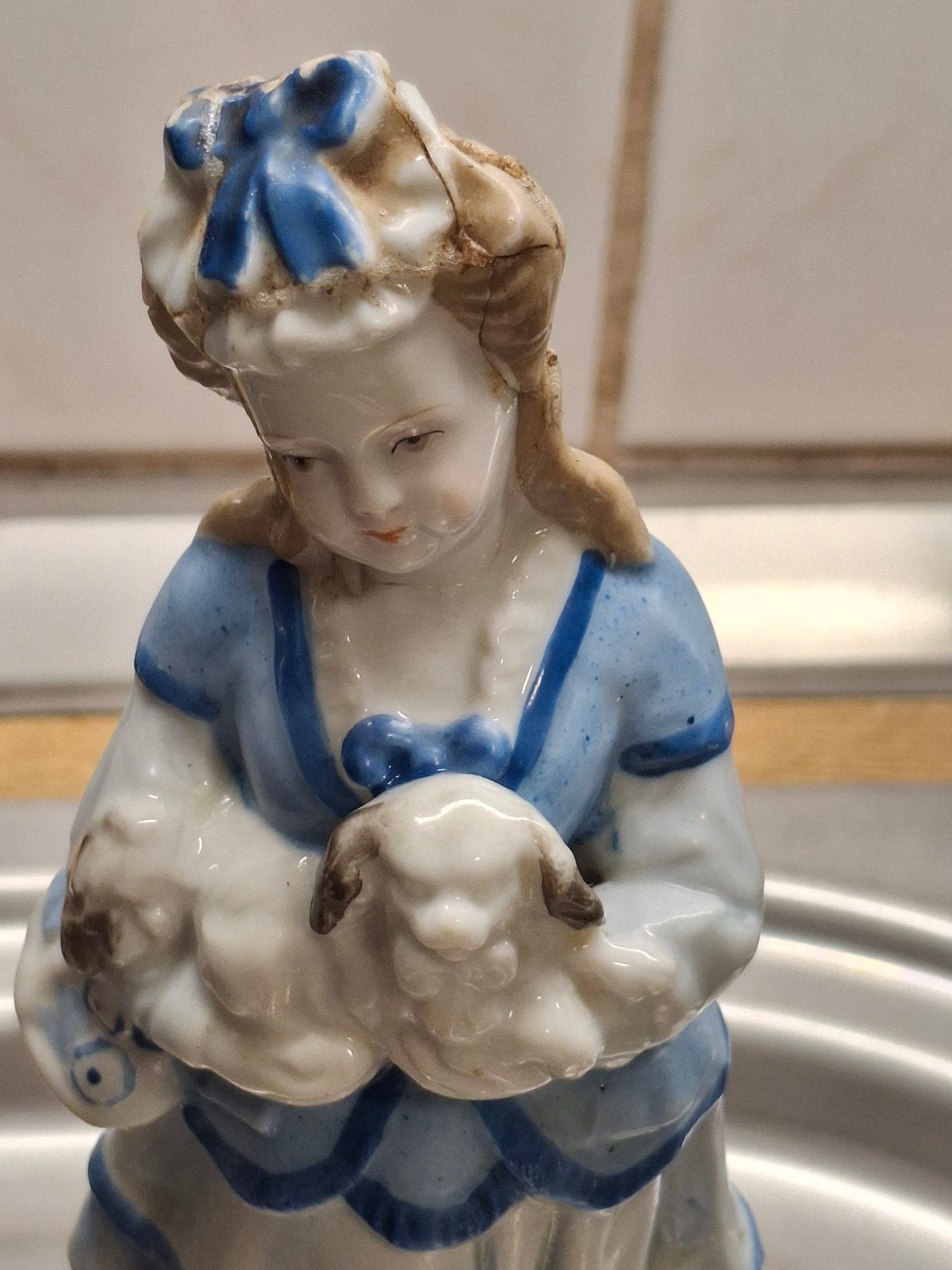 Antiek  beeldje gaaf, Antiek en Kunst, Ophalen
