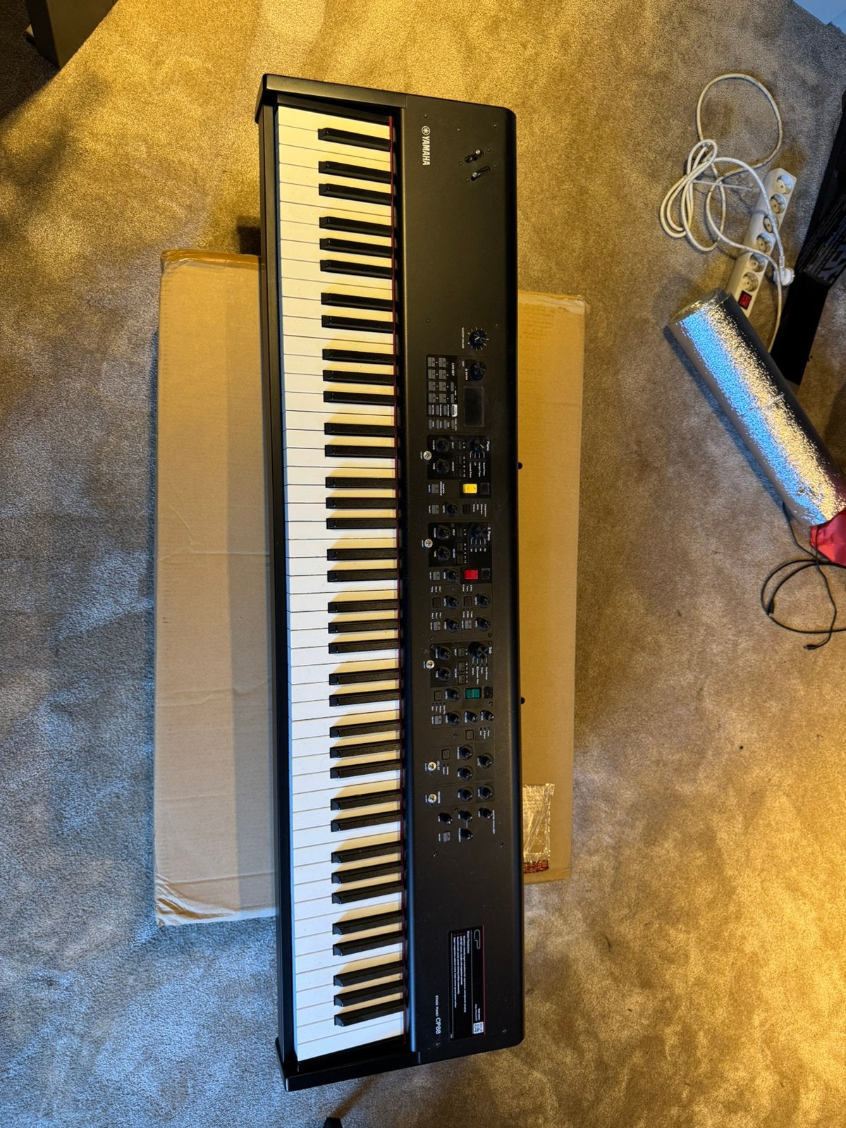 Jamaha Cp88 stage piano + pedaal + Lg800 Standaard, Ophalen of Verzenden, Zo goed als nieuw, 88 toetsen, Overige merken