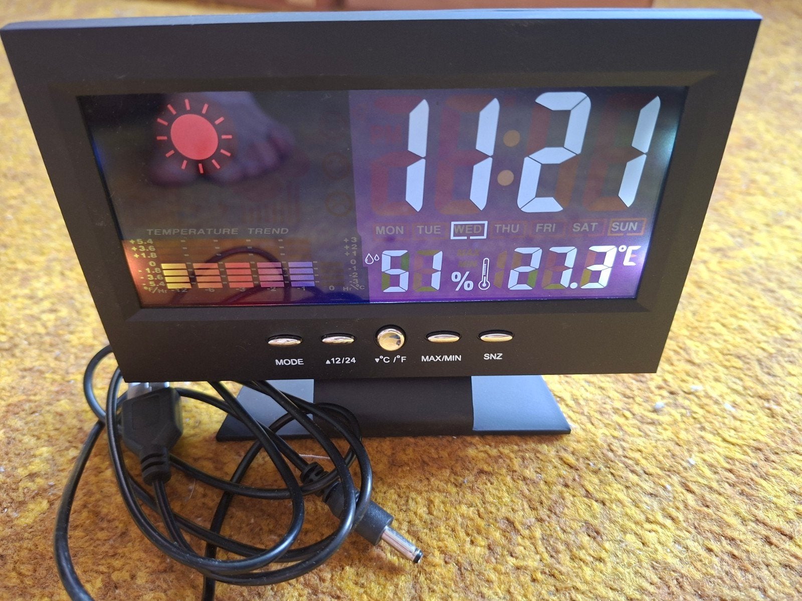 Weerstation met Wekkerfunctie - USB/Batterij - 14,5x11cm, Audio, Tv en Foto, Weerstations en Barometers, Ophalen of Verzenden