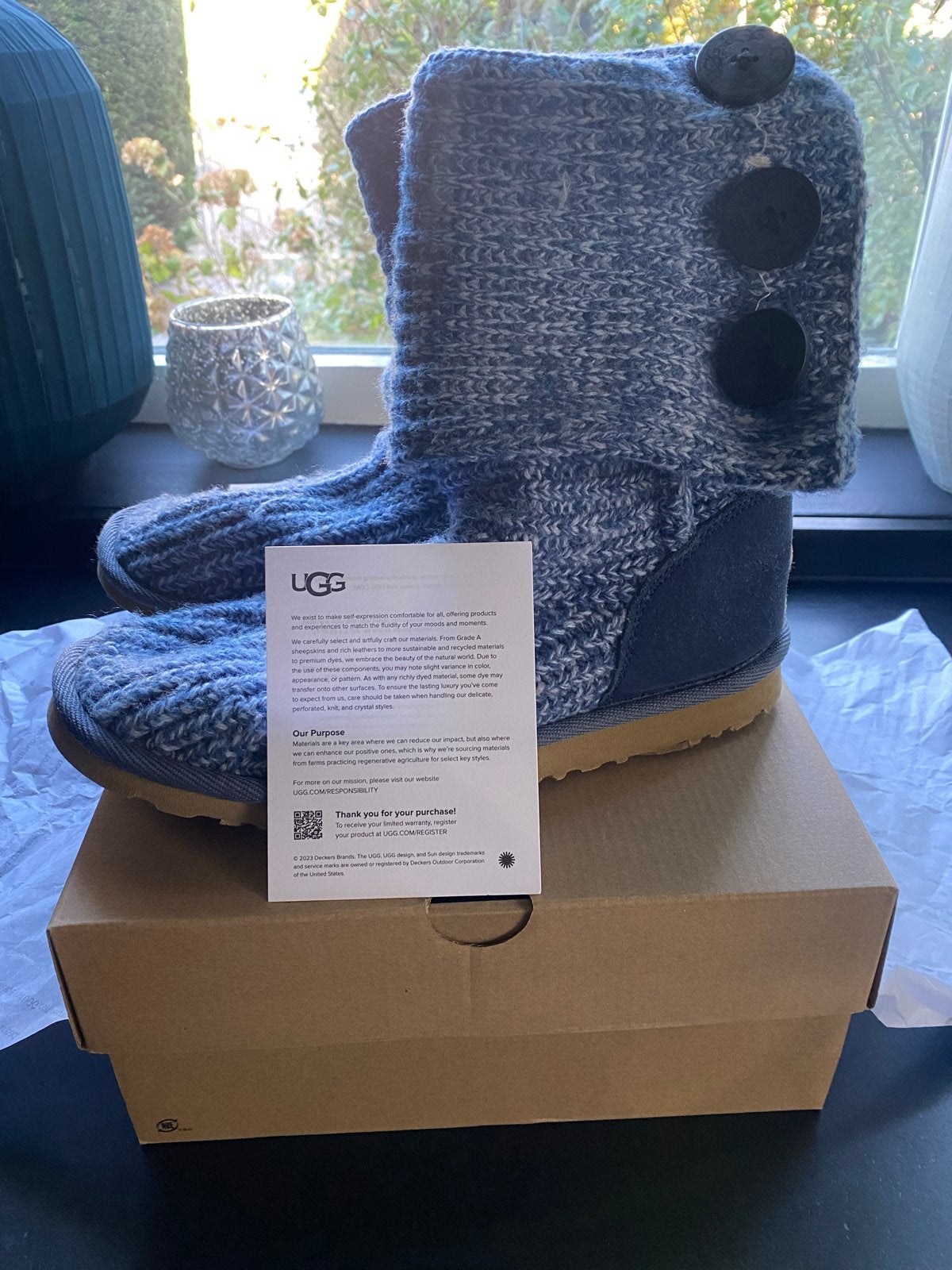 Originele UGG gebreide laarzen - Blauw - Maat 39, Blauw, Lage of Enkellaarzen, Nieuw, Ophalen of Verzenden