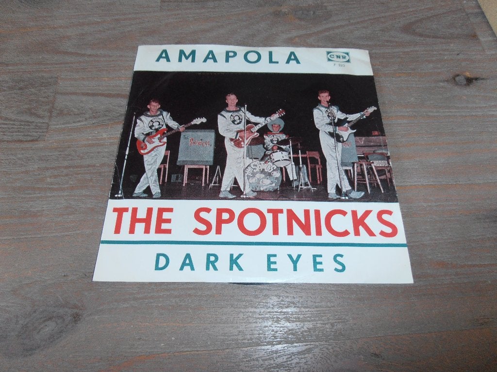 The Spotnicks - Amapola / Dark Eyes (Single), Gebruikt, 7 inch, Ophalen of Verzenden, EP