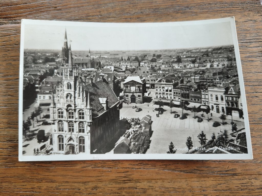 Gouda markt met paadhuis, Ophalen of Verzenden, Voor 1920, Zuid-Holland