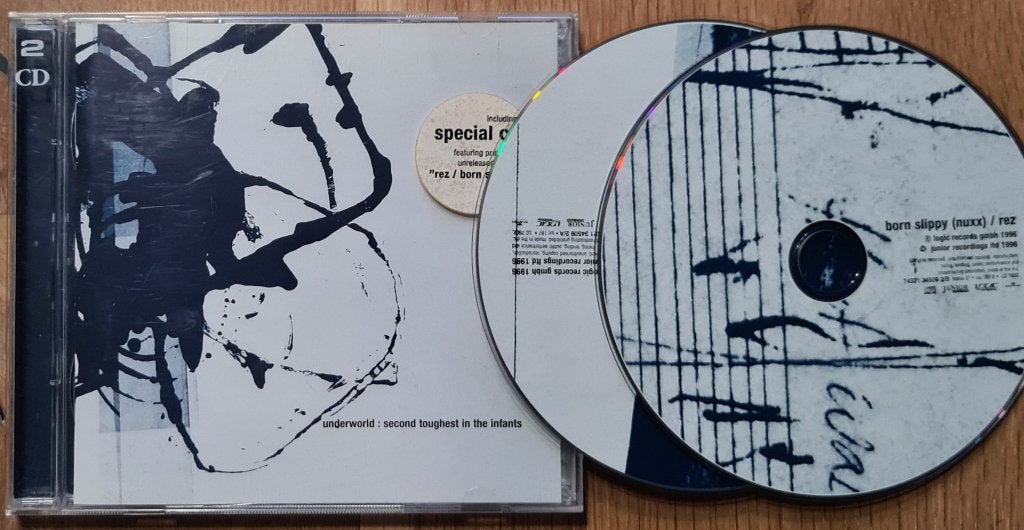 UNDERWORLD - Second toughest infants & Born slippy ( 2CD ), Cd's en Dvd's, Ophalen of Verzenden, Zo goed als nieuw, Techno, Bonusmateriaal