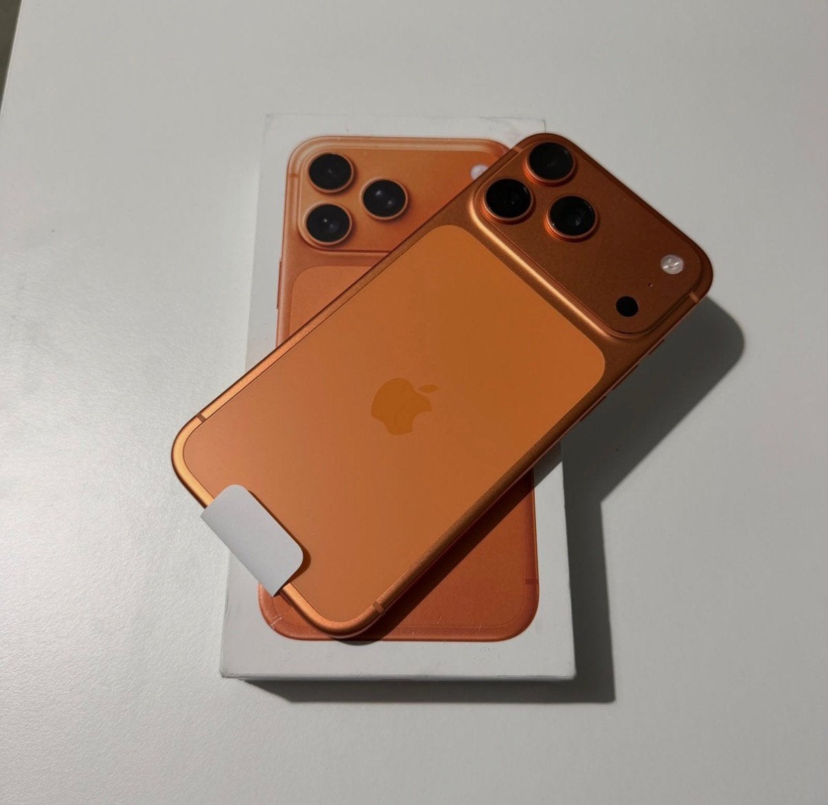 iPhone 17 pro - Orange - 256gb, Nieuw - 100% batterij, 256 GB, Nieuw, Ophalen of Verzenden, Zonder simlock