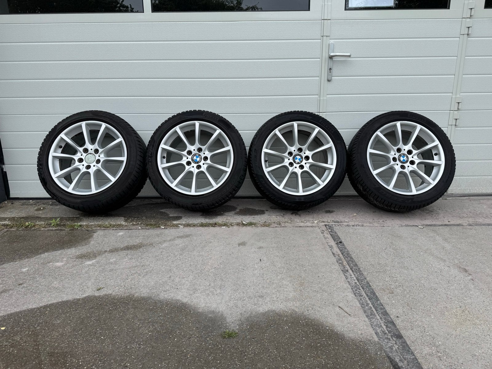 BMW 18 inch winterbanden met velgen, Auto-onderdelen, Ophalen, 18 inch, Gebruikt, 275 mm