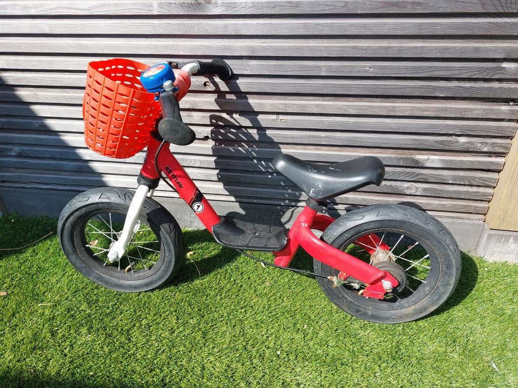 Rood loopfietsje - Kettler, Fietsen en Brommers, Fietsen | Kinderfietsjes, Ophalen, Gebruikt, Minder dan 16 inch, Kettler