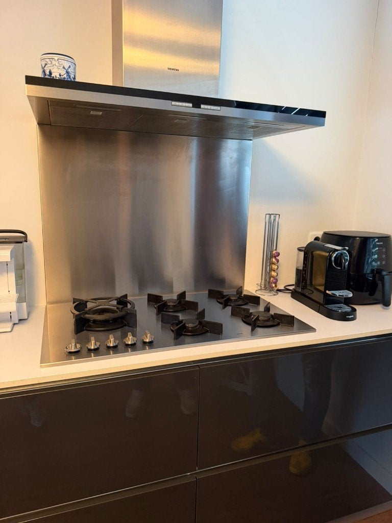 ANTRACIETGRIJZE HOOGGLANS DUBBELWANDIGE KEUKEN GEDEMONTEERD, Dubbelwandige keuken, Ophalen of Verzenden, Zo goed als nieuw, Kunststof