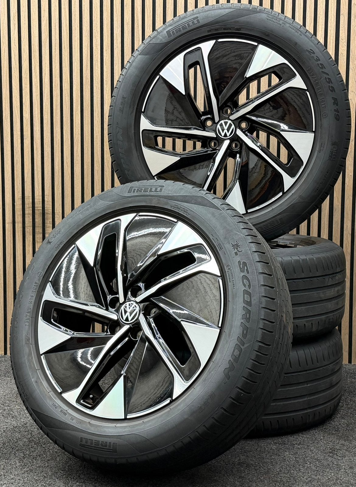 Originele 19 inch Volkswagen ID.4 ID.5 Hamar 5x112 Pirelli, Auto-onderdelen, Banden en Velgen, ., Banden en Velgen, 235 mm, .