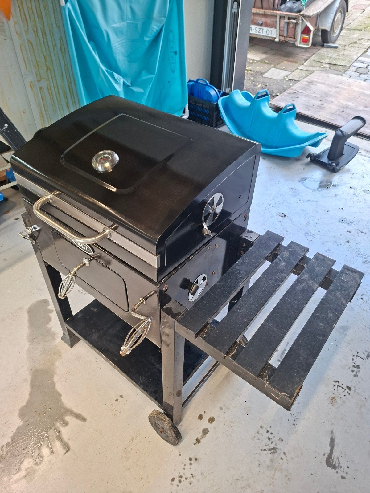 Boretti houtskool BBQ met aanmaakbranders en borstel, Ophalen, Gebruikt, Boretti