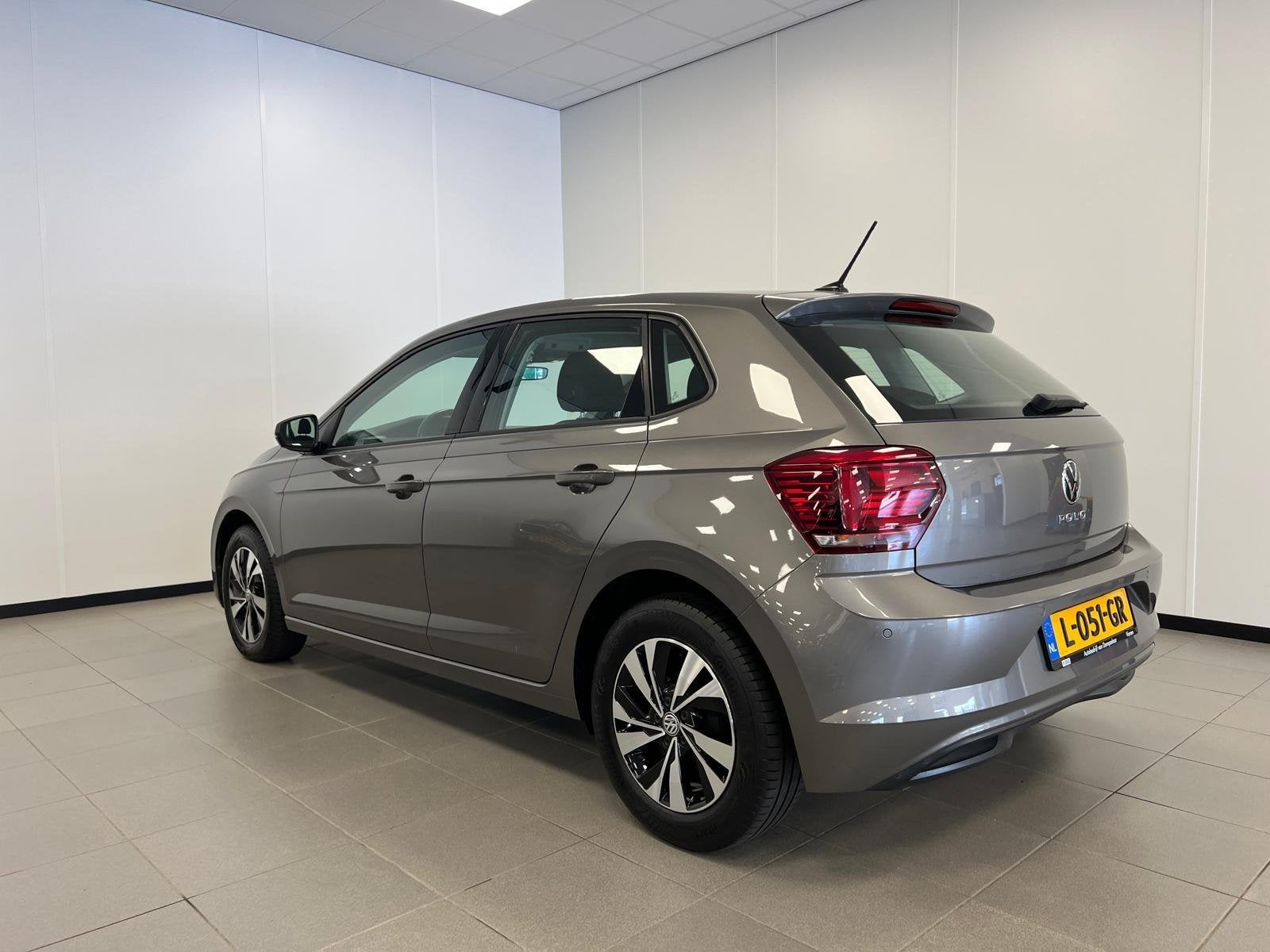 Volkswagen Polo 1.0 TSI COMFL / DSG-AUTOMAAT / 5-DRS / NAVI, Stof, Gebruikt, 1096 kg, 49 €/maand
