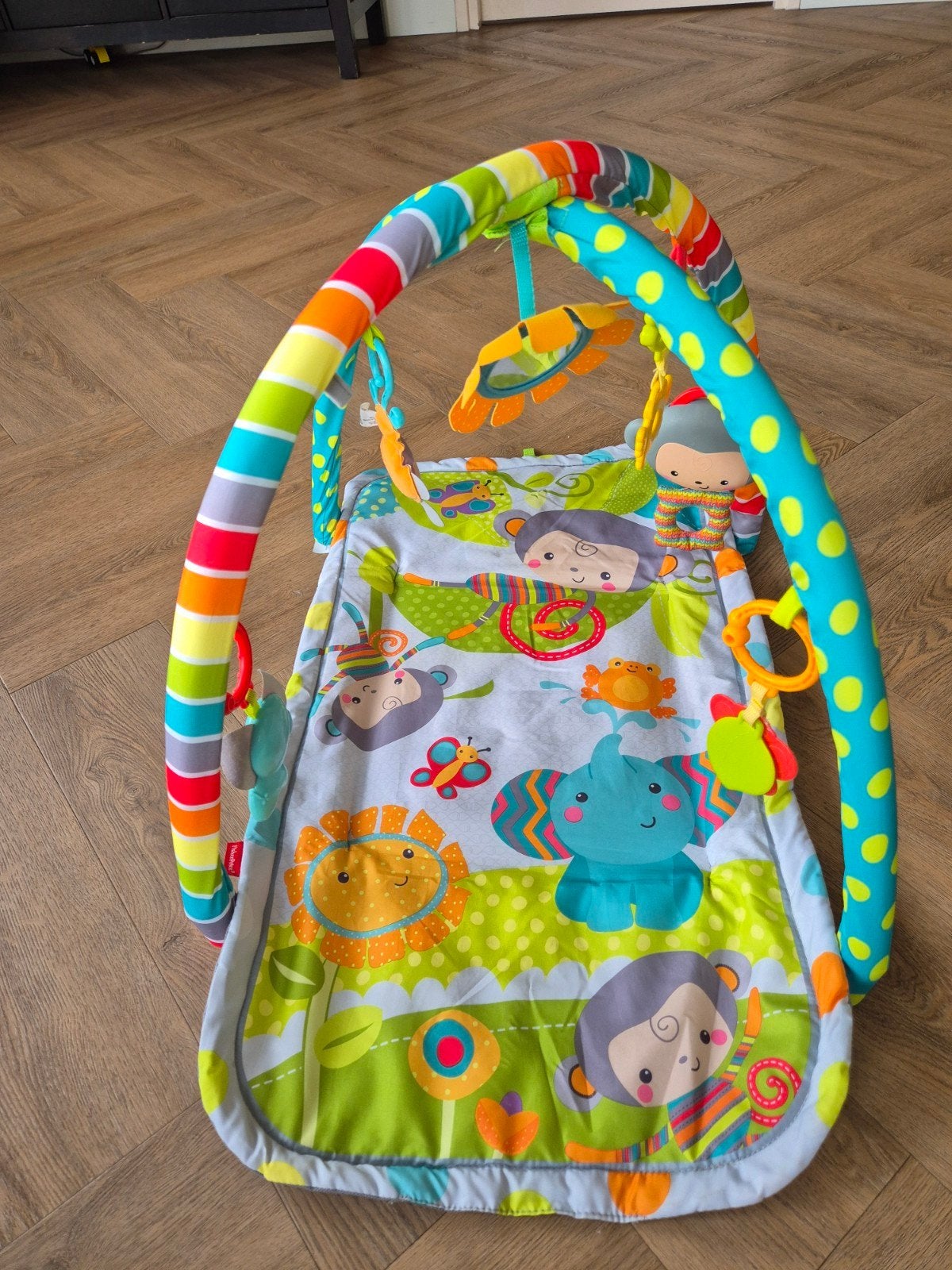 Fisher-Price Babygym met aapjes - Zo goed als nieuw, Kinderen en Baby's, Speelgoed | Babyspeelgoed, Ophalen of Verzenden, Zo goed als nieuw